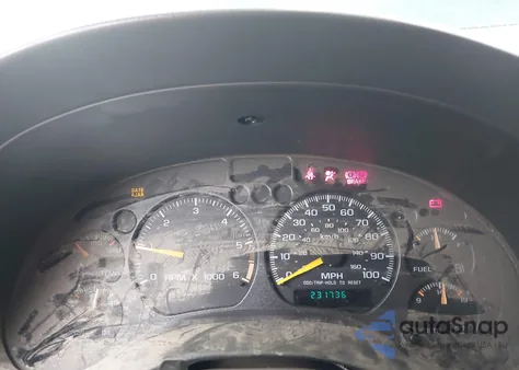 2000 GMC Jimmy Sle z USA, uszkodzony, nr VIN 1GKDT13WXY2234889